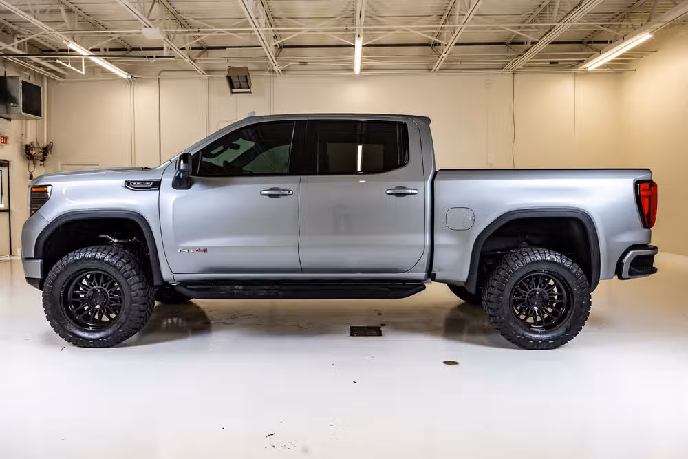 2024 GMC Sierra 1500 AT4 Crew Cab Image 6