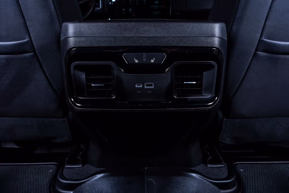 2024 GMC Sierra 1500 AT4 Crew Cab Image 34