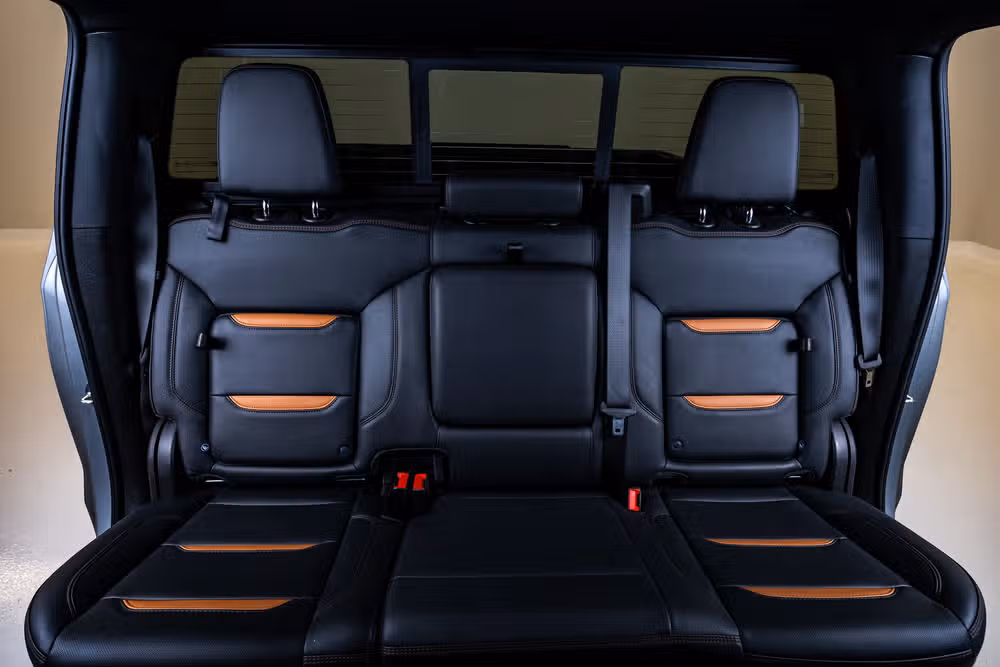2024 GMC Sierra 1500 AT4 Crew Cab Image 36