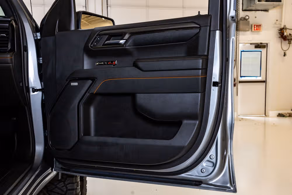 2024 GMC Sierra 1500 AT4 Crew Cab Image 38