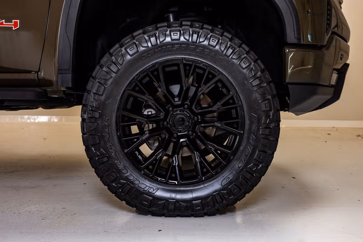 2024 GMC Sierra 1500 AT4 Crew Cab