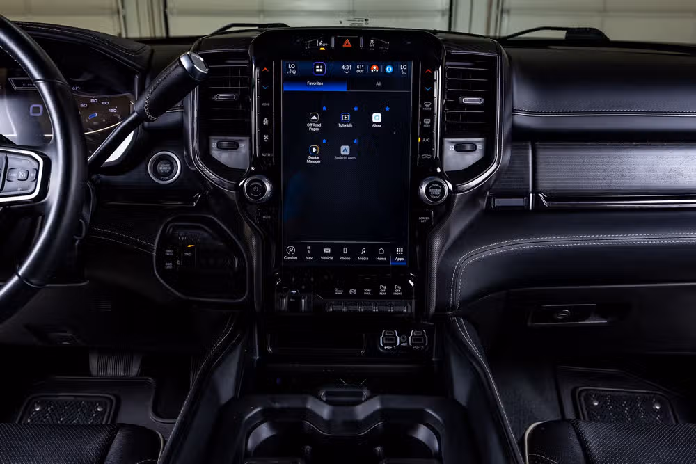 2024 Ram 3500 Limited Crew Cab Image 22