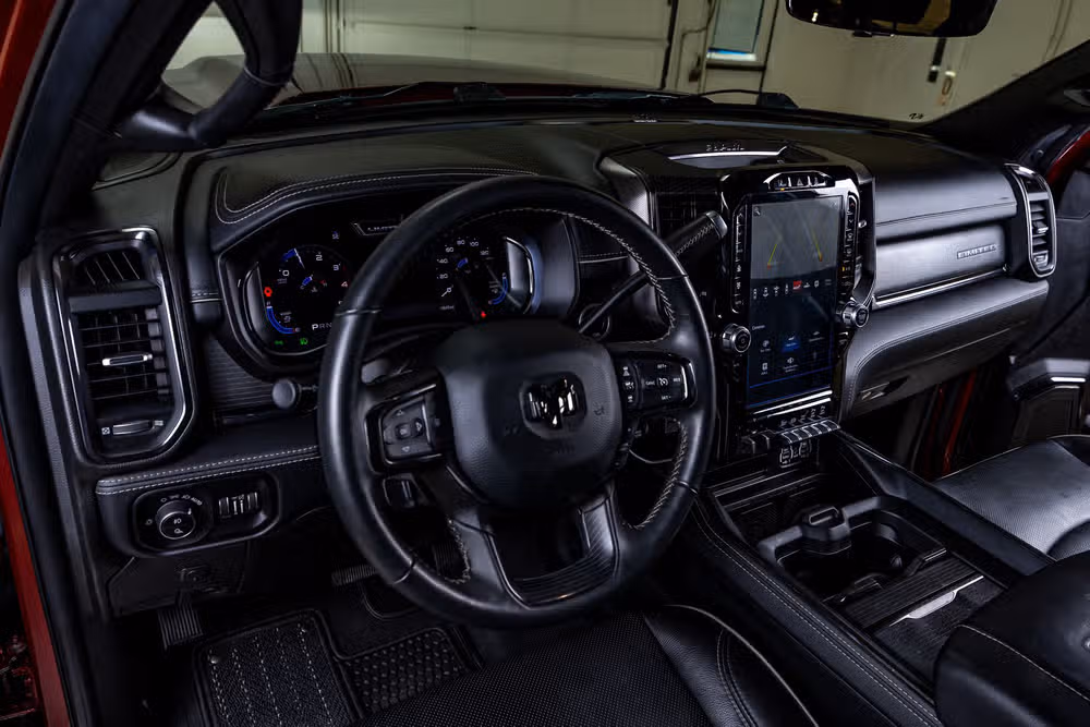 2024 Ram 3500 Limited Crew Cab Image 29