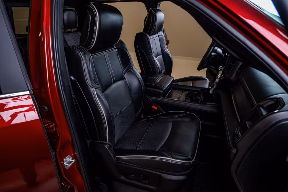 2024 Ram 3500 Limited Crew Cab Image 32