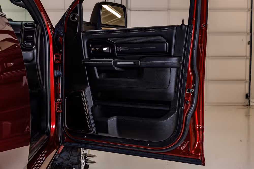 2024 Ram 3500 Limited Crew Cab Image 38