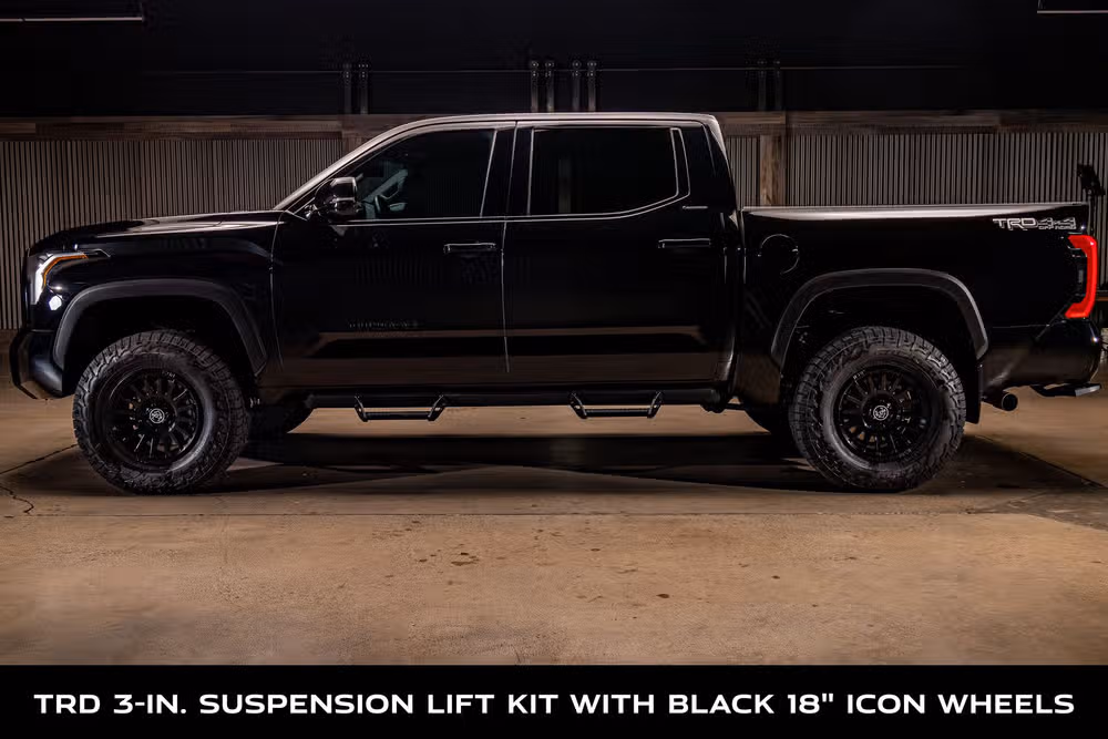 2025 Toyota Tundra Limited CrewMax Image 5