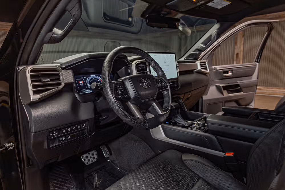 2025 Toyota Tundra Limited CrewMax Image 12
