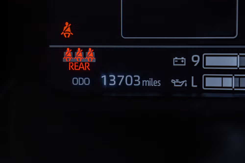 2025 Toyota Tundra Limited CrewMax Image 17
