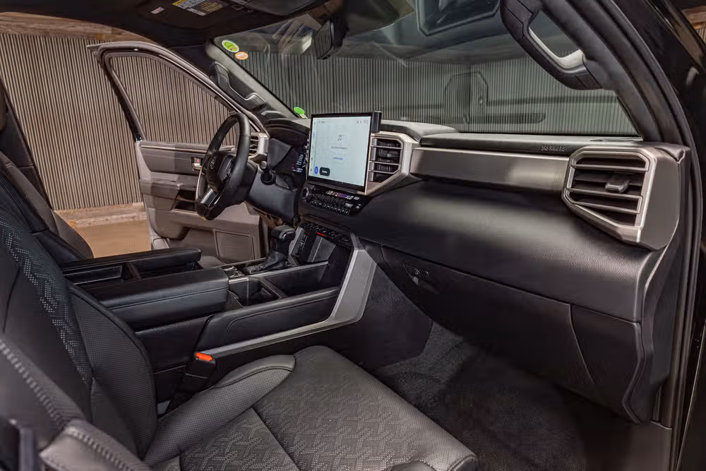 2025 Toyota Tundra Limited CrewMax Image 13