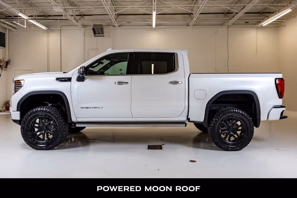 2024 GMC Sierra 1500 Denali Ultimate Crew Cab Image 6