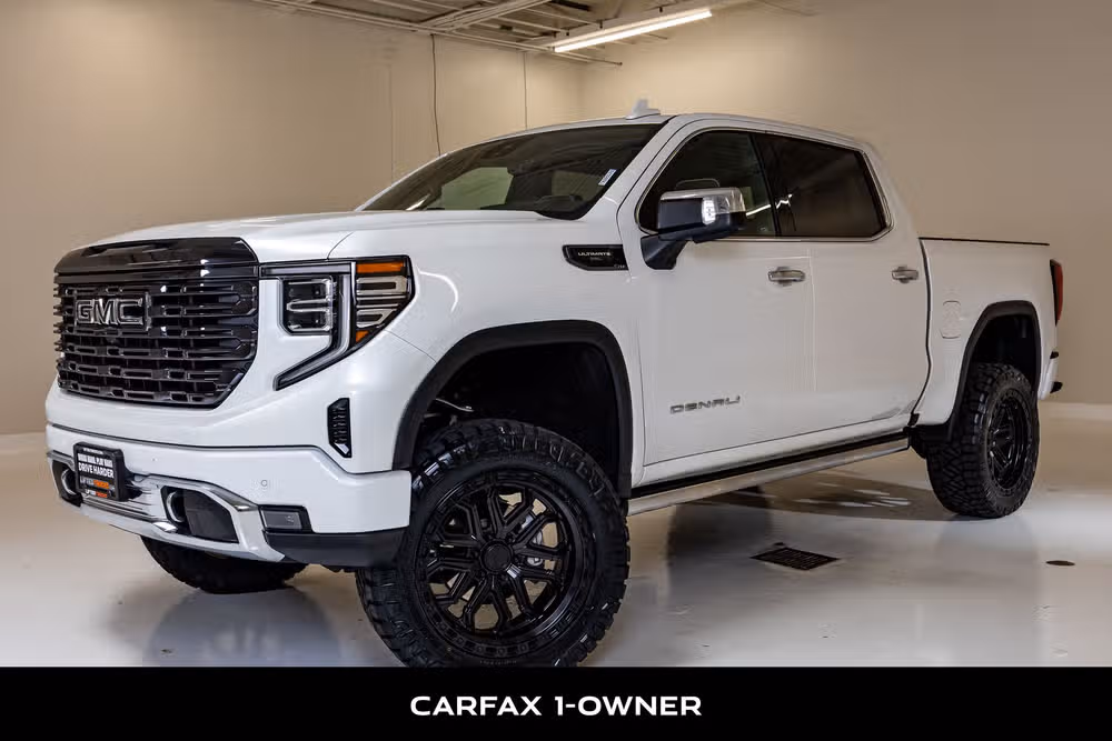 2024 GMC Sierra 1500 Denali Ultimate Crew Cab Image 5
