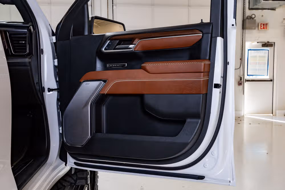 2024 GMC Sierra 1500 Denali Ultimate Crew Cab Image 38