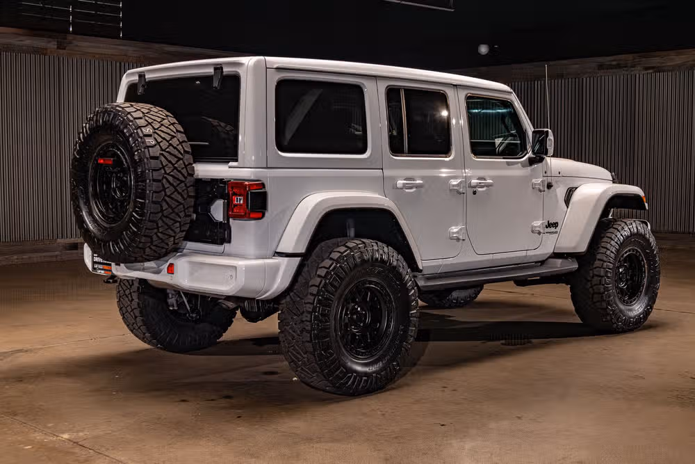 2022 Jeep Wrangler Unlimited High Altitude Image 10
