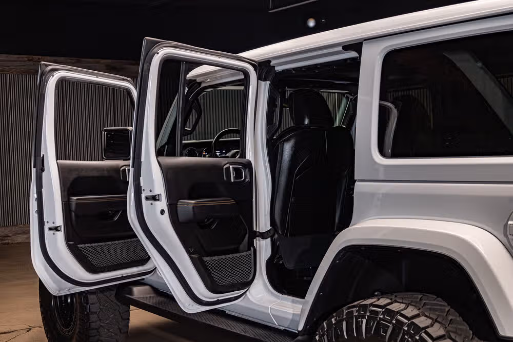 2022 Jeep Wrangler Unlimited High Altitude Image 25