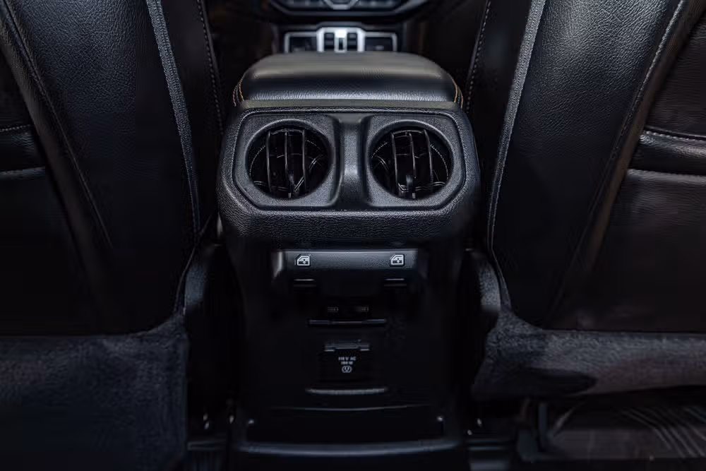 2022 Jeep Wrangler Unlimited High Altitude Image 22