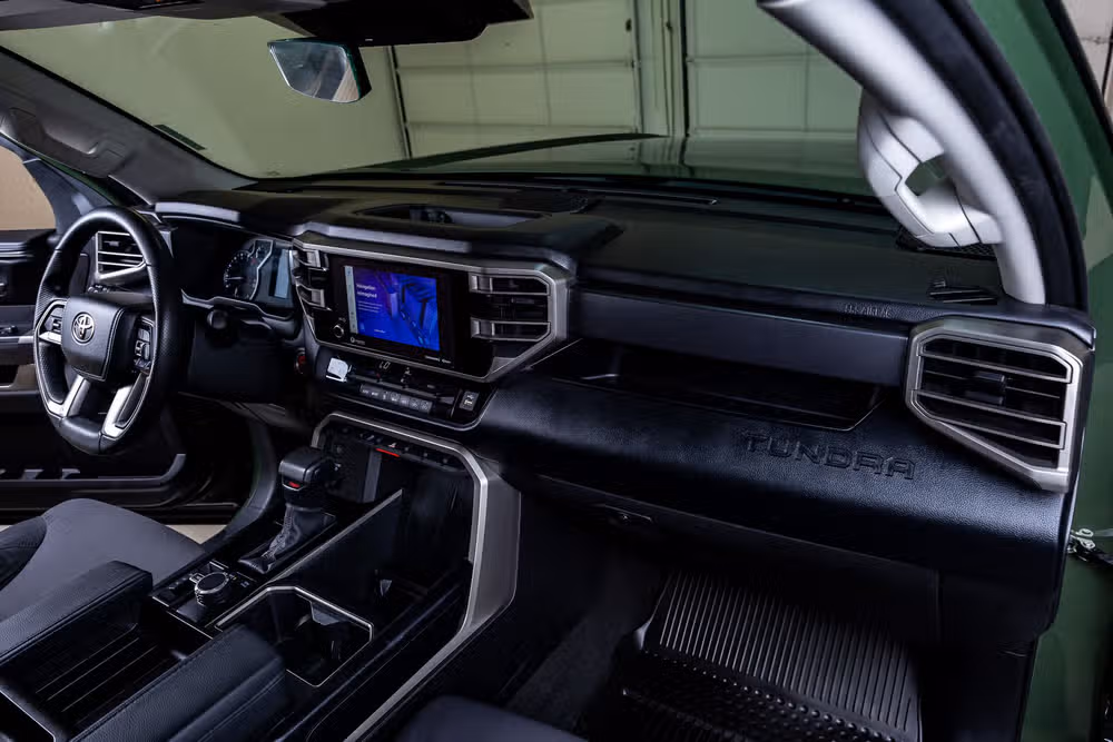 2023 Toyota Tundra SR5 CrewMax Image 17
