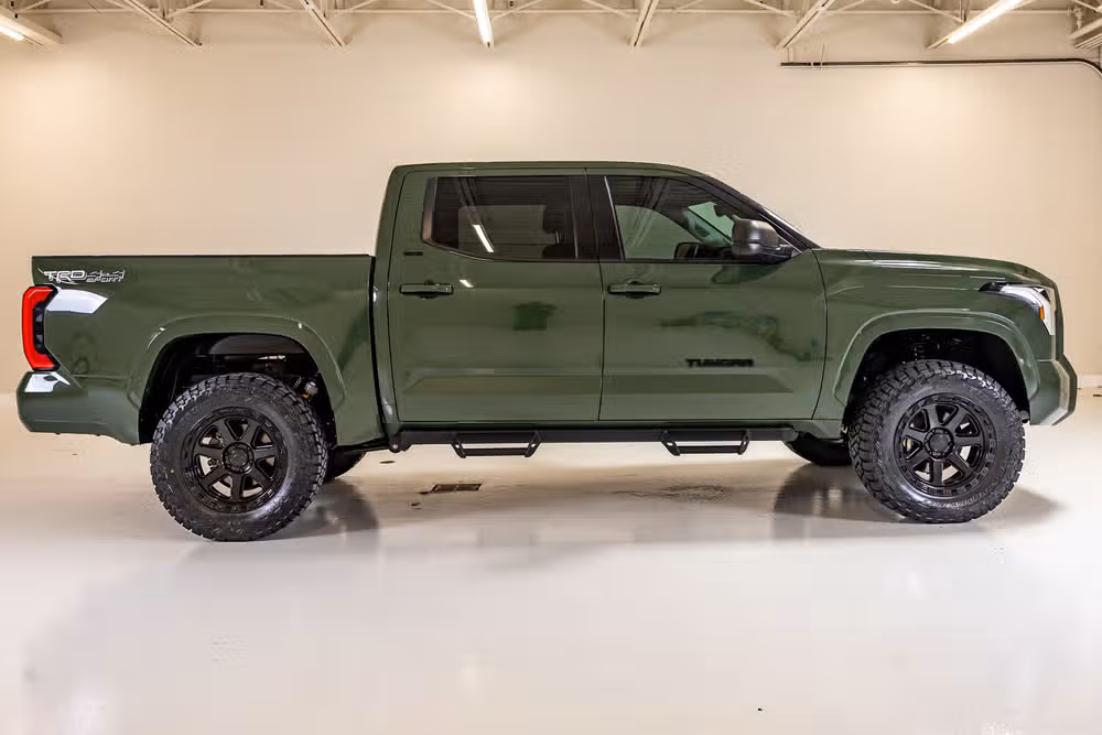 2023 Toyota Tundra SR5 CrewMax Image 10