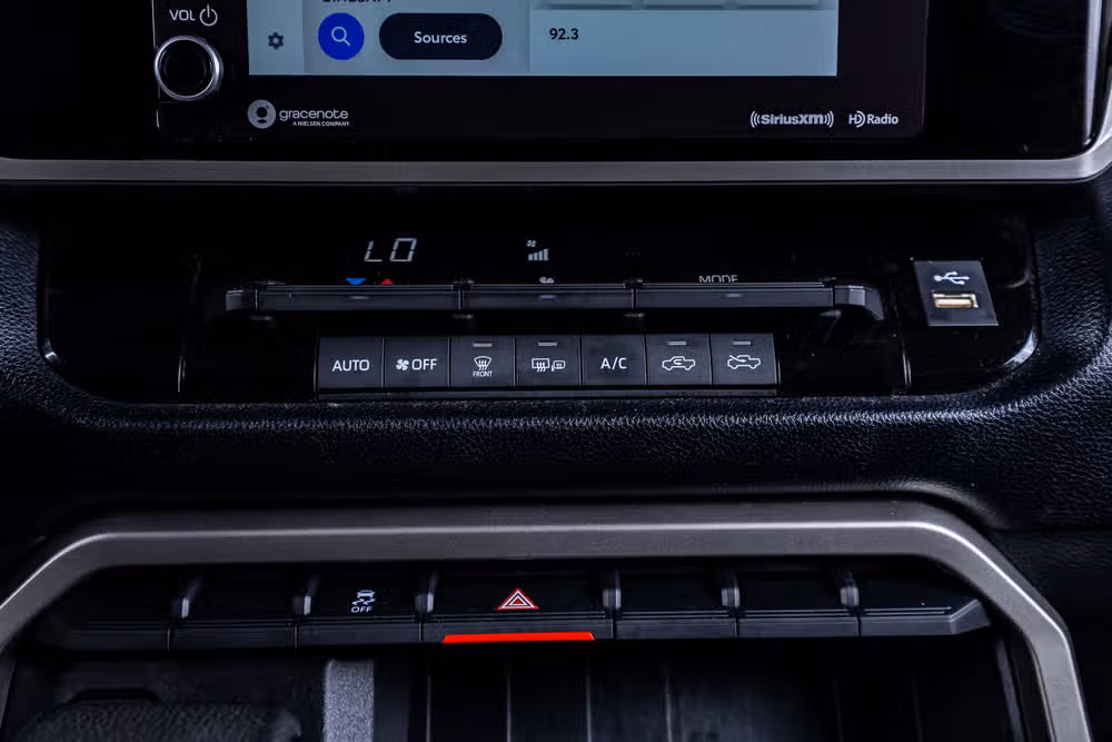 2023 Toyota Tundra SR5 CrewMax Image 25