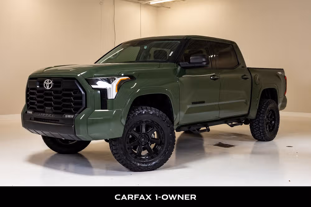 2023 Toyota Tundra SR5 CrewMax Image 5