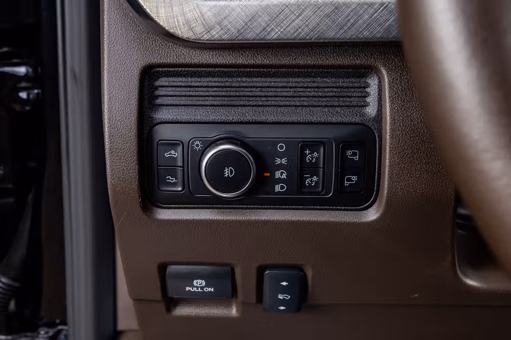 2026 Ford F-250 Super Duty King Ranch Crew Cab Image 22