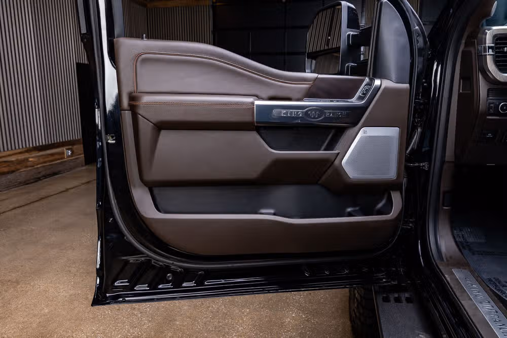 2026 Ford F-250 Super Duty King Ranch Crew Cab Image 38