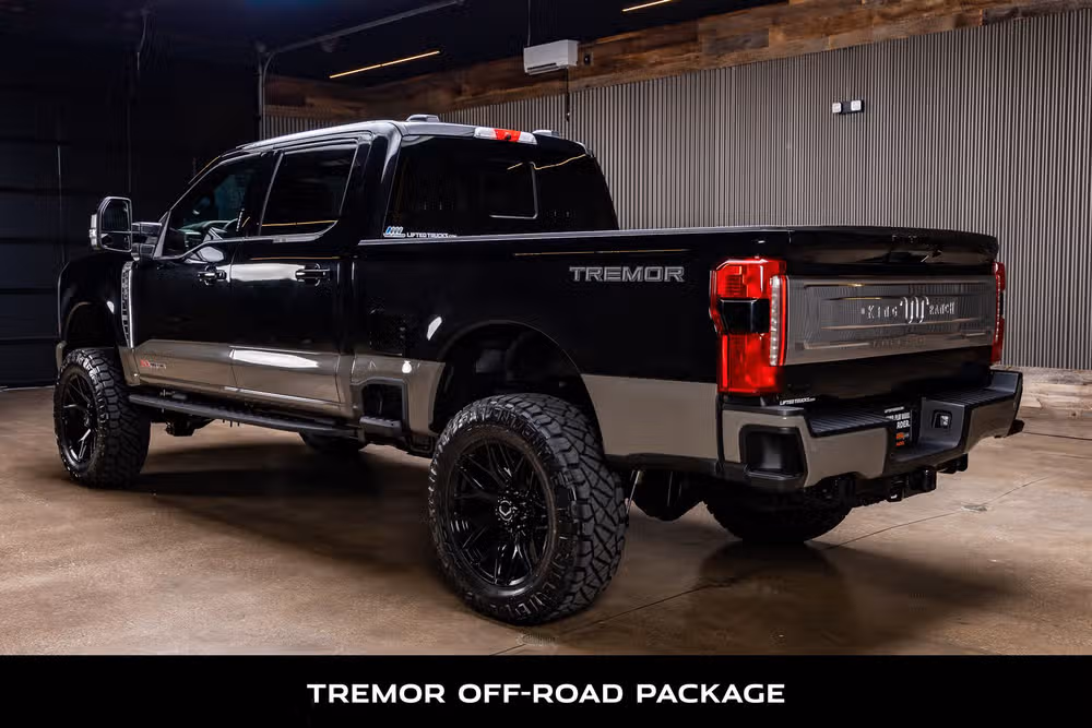 2026 Ford F-250 Super Duty King Ranch Crew Cab Image 7