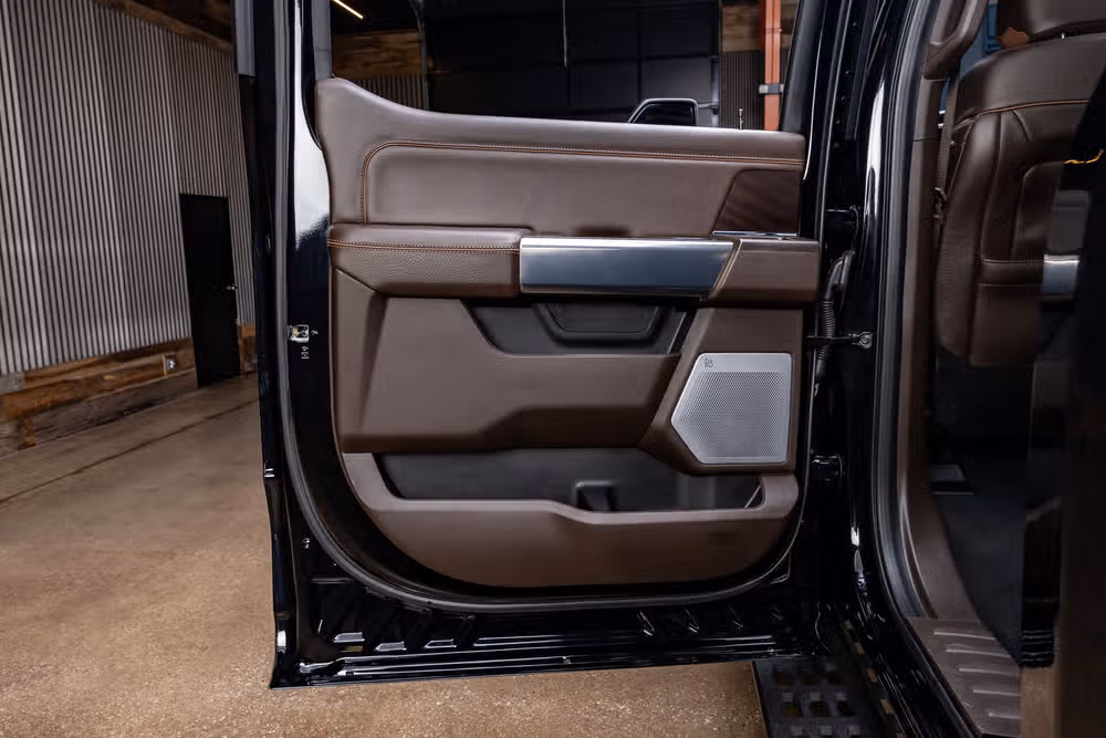 2026 Ford F-250 Super Duty King Ranch Crew Cab Image 40