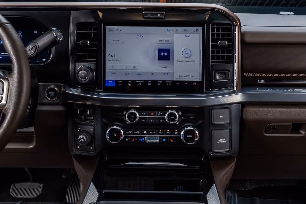 2026 Ford F-250 Super Duty King Ranch Crew Cab Image 25