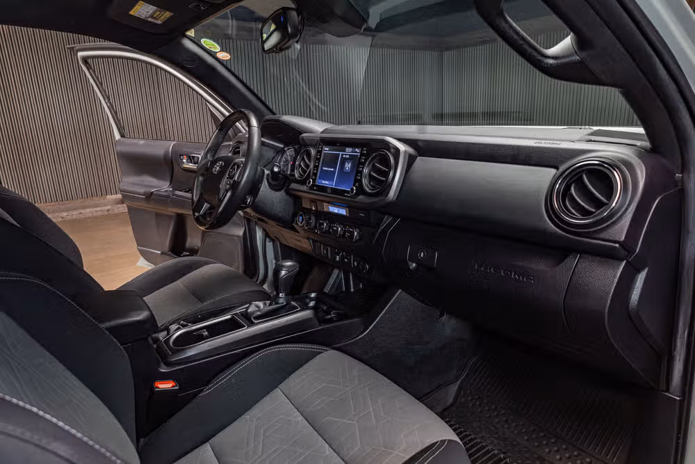 2023 Toyota Tacoma TRD Off-Road Double Cab Image 14