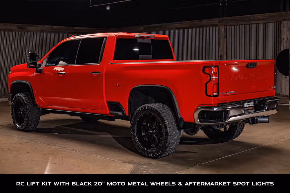2024 Chevrolet Silverado 2500HD LTZ Crew Cab Image 6