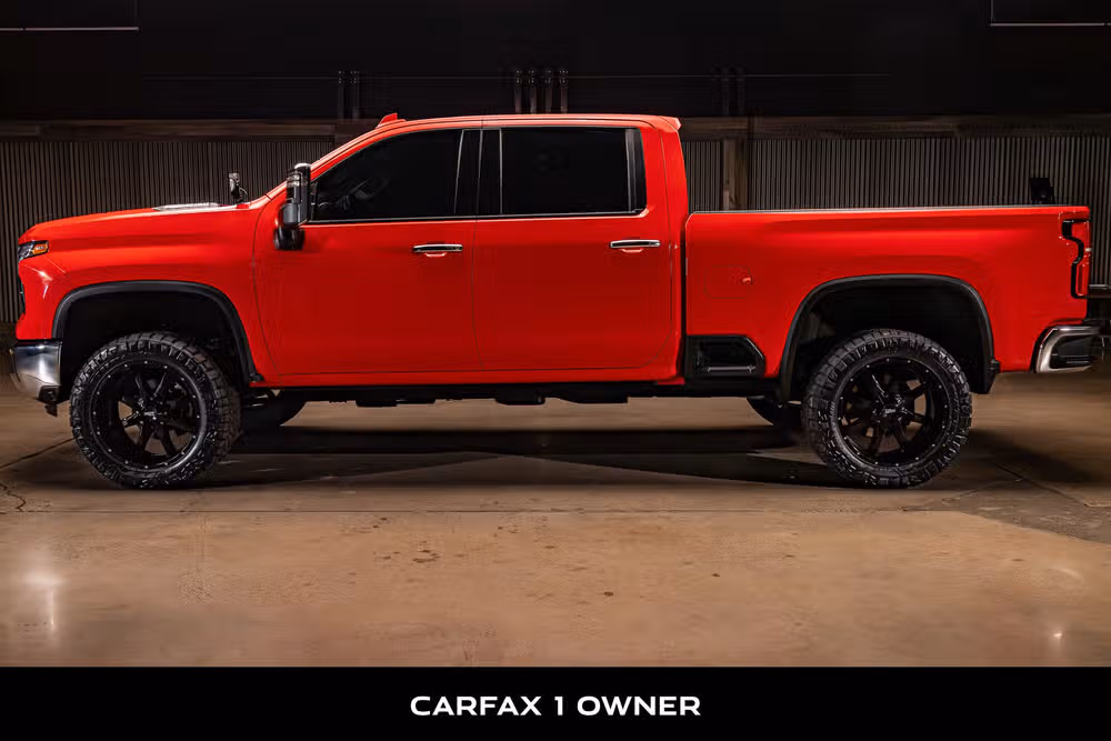 2024 Chevrolet Silverado 2500HD LTZ Crew Cab Image 5