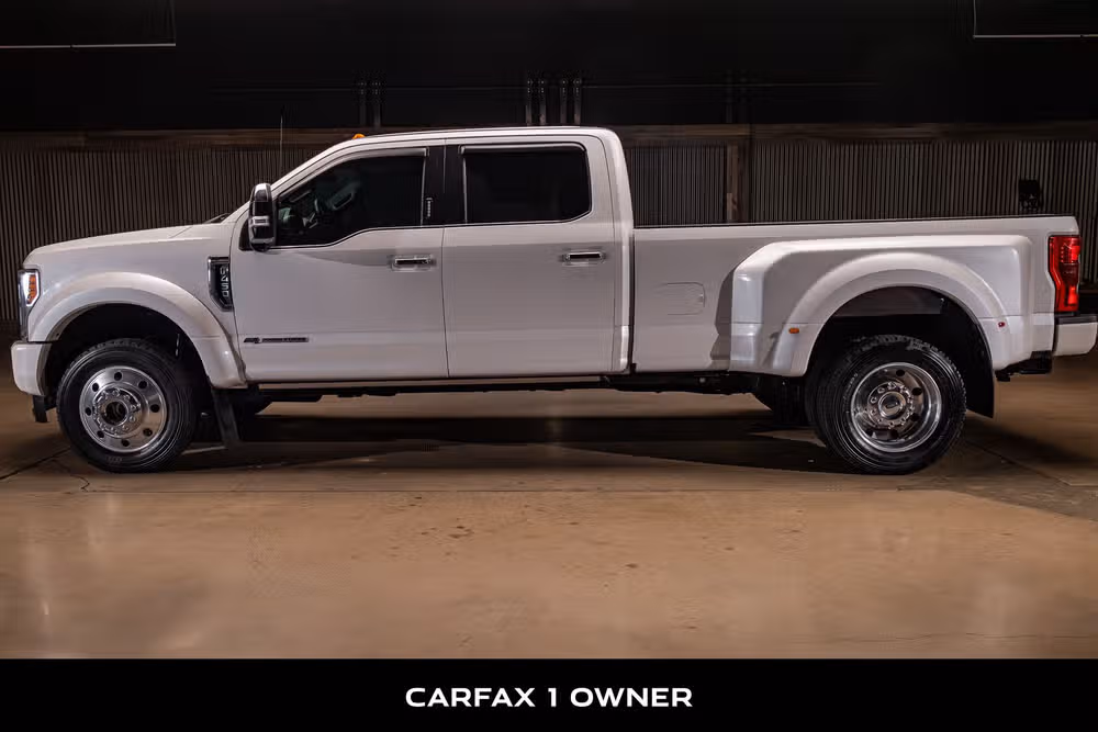 2019 Ford F-450 Super Duty Platinum Crew Cab Image 5
