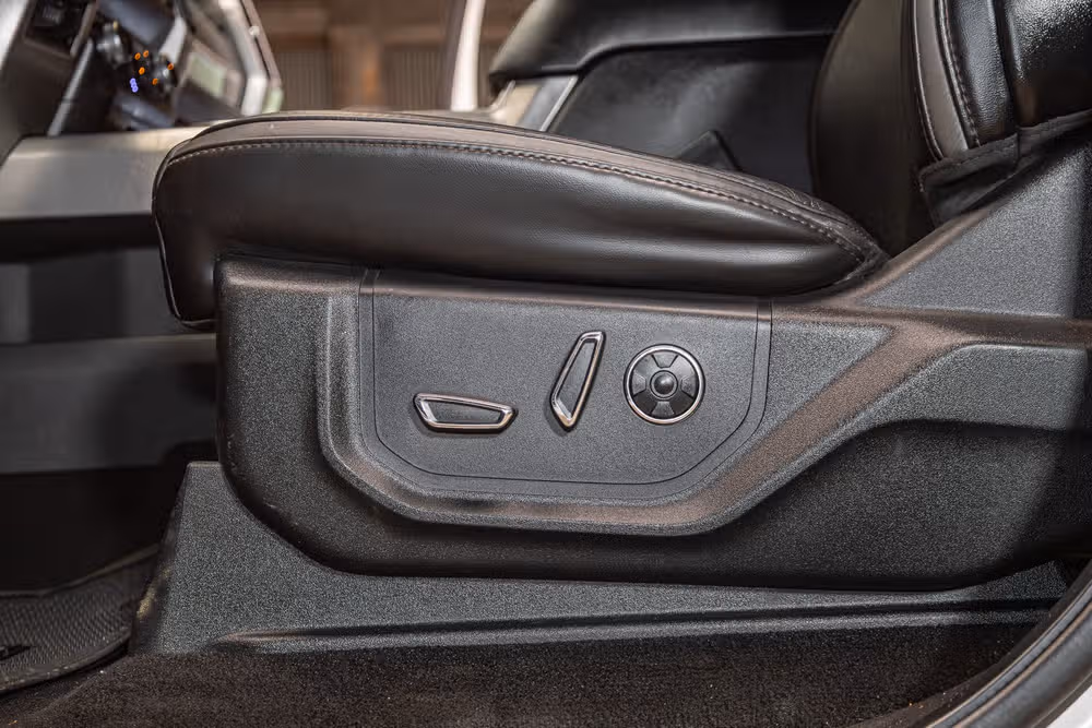 2019 Ford F-450 Super Duty Platinum Crew Cab Image 20