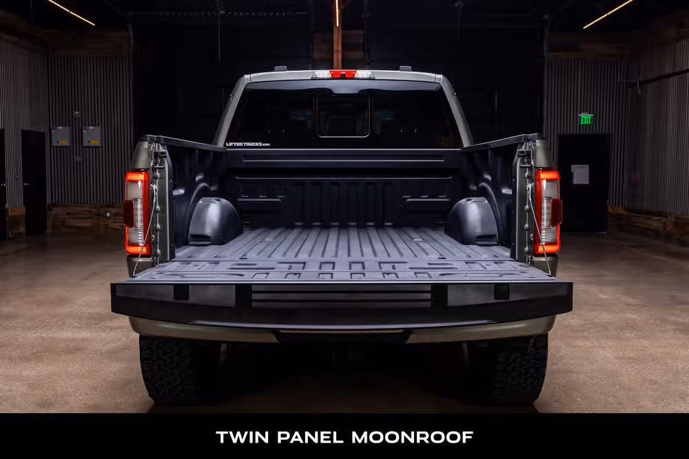 2022 Ford F-150 Lariat Black Widow SuperCrew Image 8