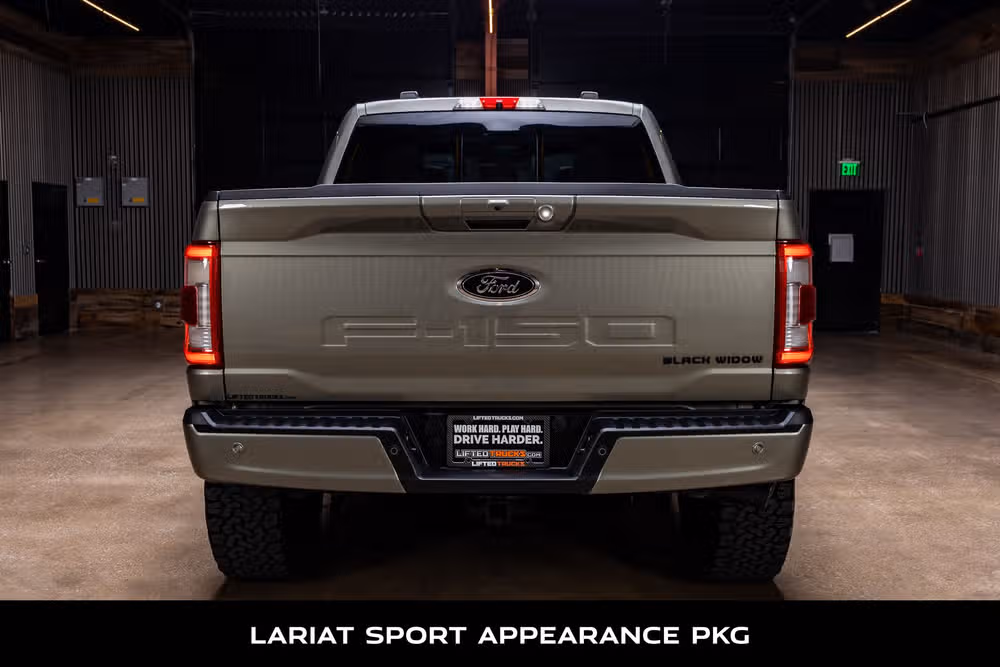 2022 Ford F-150 Lariat Black Widow SuperCrew Image 7