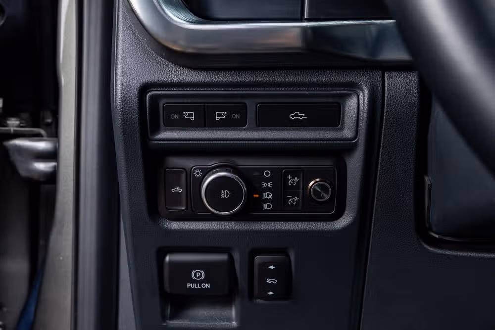 2022 Ford F-150 Lariat Black Widow SuperCrew Image 21
