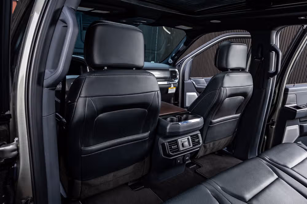 2022 Ford F-150 Lariat Black Widow SuperCrew Image 35
