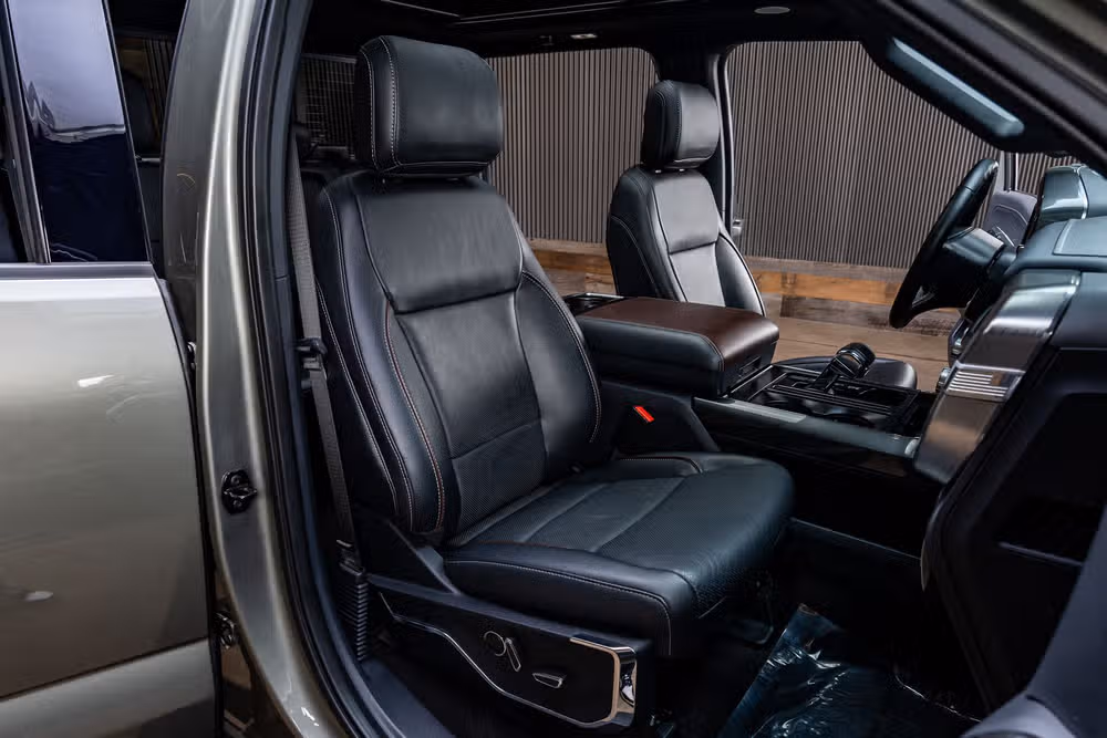 2022 Ford F-150 Lariat Black Widow SuperCrew Image 32