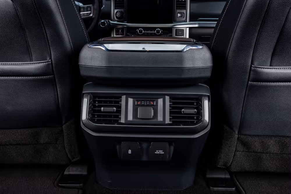 2022 Ford F-150 Lariat Black Widow SuperCrew Image 34