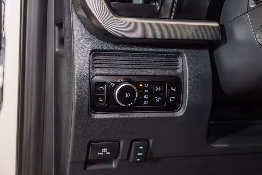 2026 Ford F-350 Super Duty Platinum Crew Cab Image 20