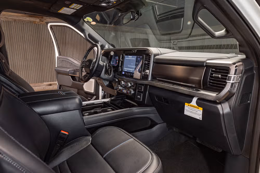 2026 Ford F-350 Super Duty Platinum Crew Cab Image 19
