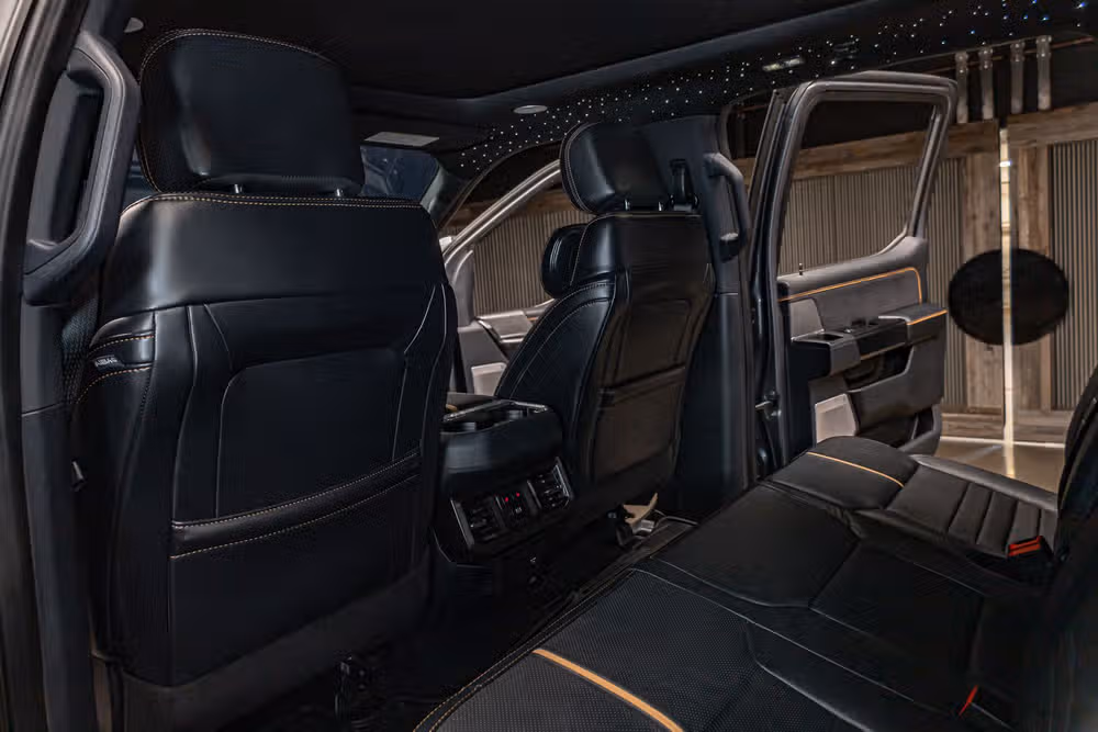 2024 Ford F-350 Super Duty Platinum Crew Cab Image 25