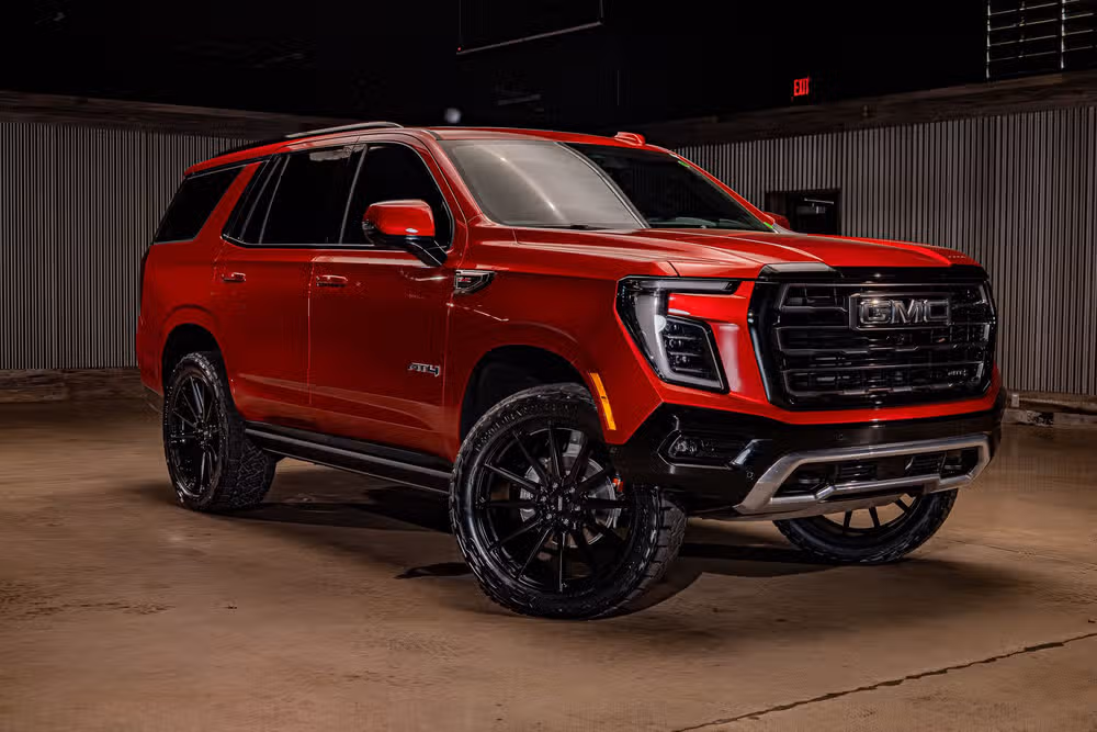 2025 GMC Yukon AT4 Ultimate Image 12