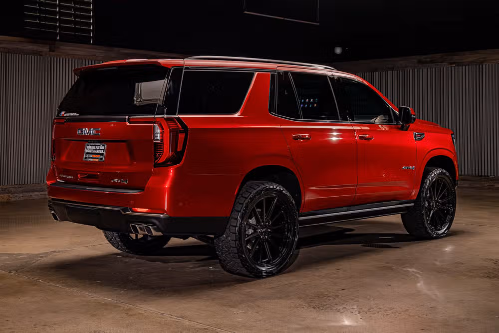 2025 GMC Yukon AT4 Ultimate Image 10