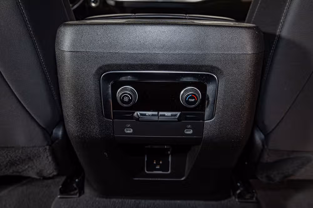 2024 Chevrolet Tahoe LS Image 23