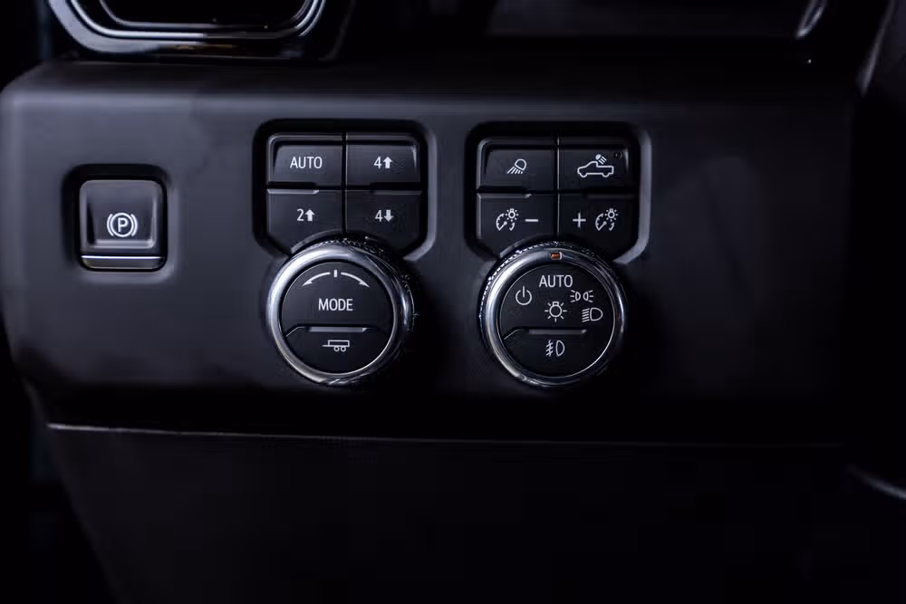 2026 GMC Sierra 1500 AT4X Crew Cab Image 22