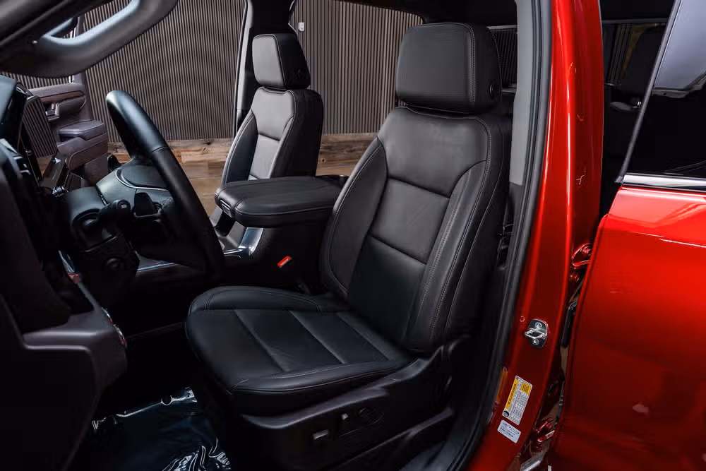 2024 GMC Sierra 1500 SLT Crew Cab Image 30