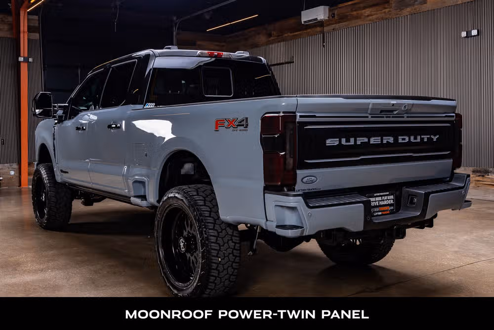 2026 Ford F-250 Super Duty Platinum Crew Cab Image 7
