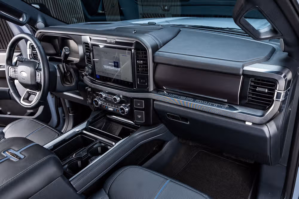 2026 Ford F-250 Super Duty Platinum Crew Cab Image 18