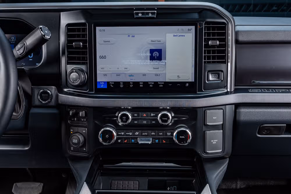 2026 Ford F-250 Super Duty Platinum Crew Cab Image 24